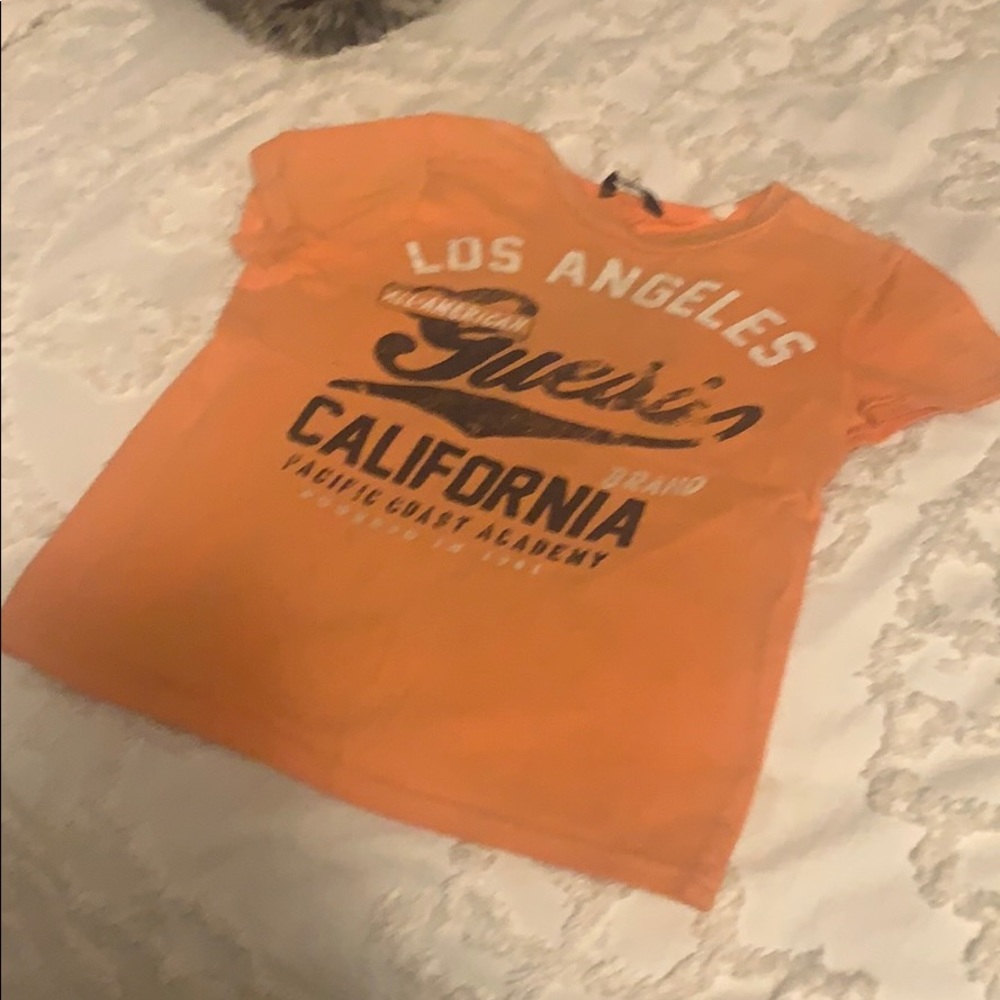 Guess t shirt size 4 kids good condition